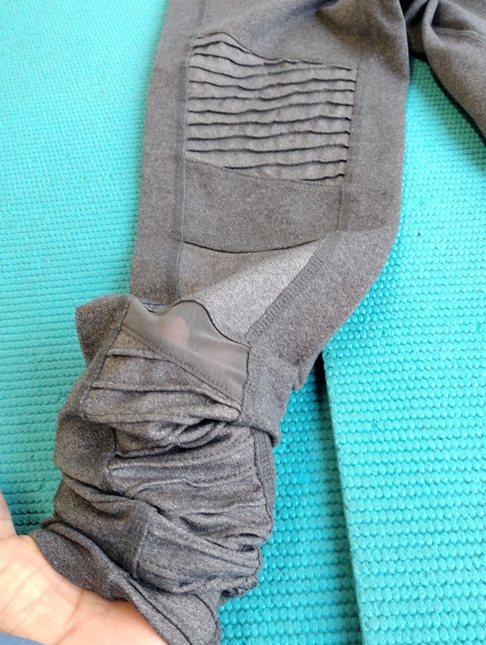 Alo Yoga Low Waist Moto Ribbed Mesh Panel Leggings Gray Size XS - Picture 5 of 13
